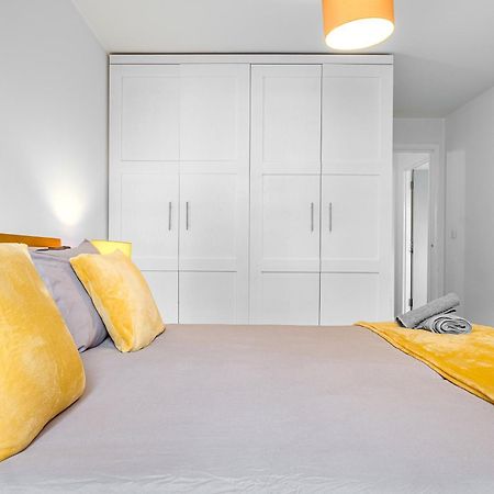 Central Suite Near Mailbox, King Bed, Ping Pong, Netflix, Sleeps 4 Бирмингам Екстериор снимка