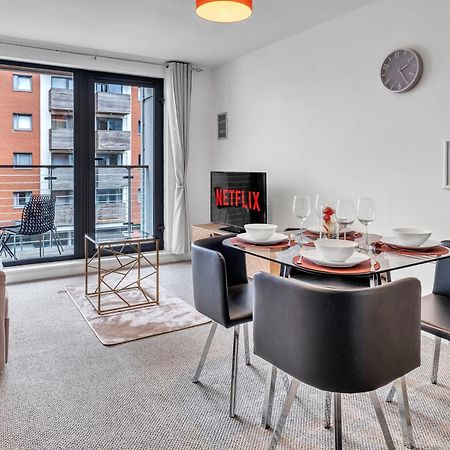 Central Suite Near Mailbox, King Bed, Ping Pong, Netflix, Sleeps 4 Бирмингам Екстериор снимка