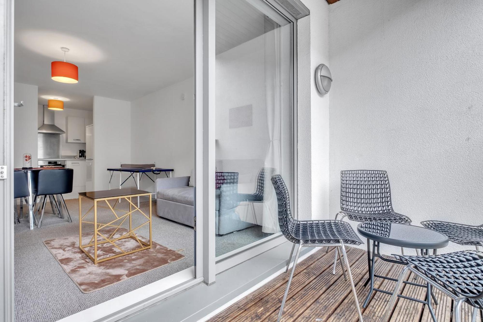 Central Suite Near Mailbox, King Bed, Ping Pong, Netflix, Sleeps 4 Бирмингам Екстериор снимка