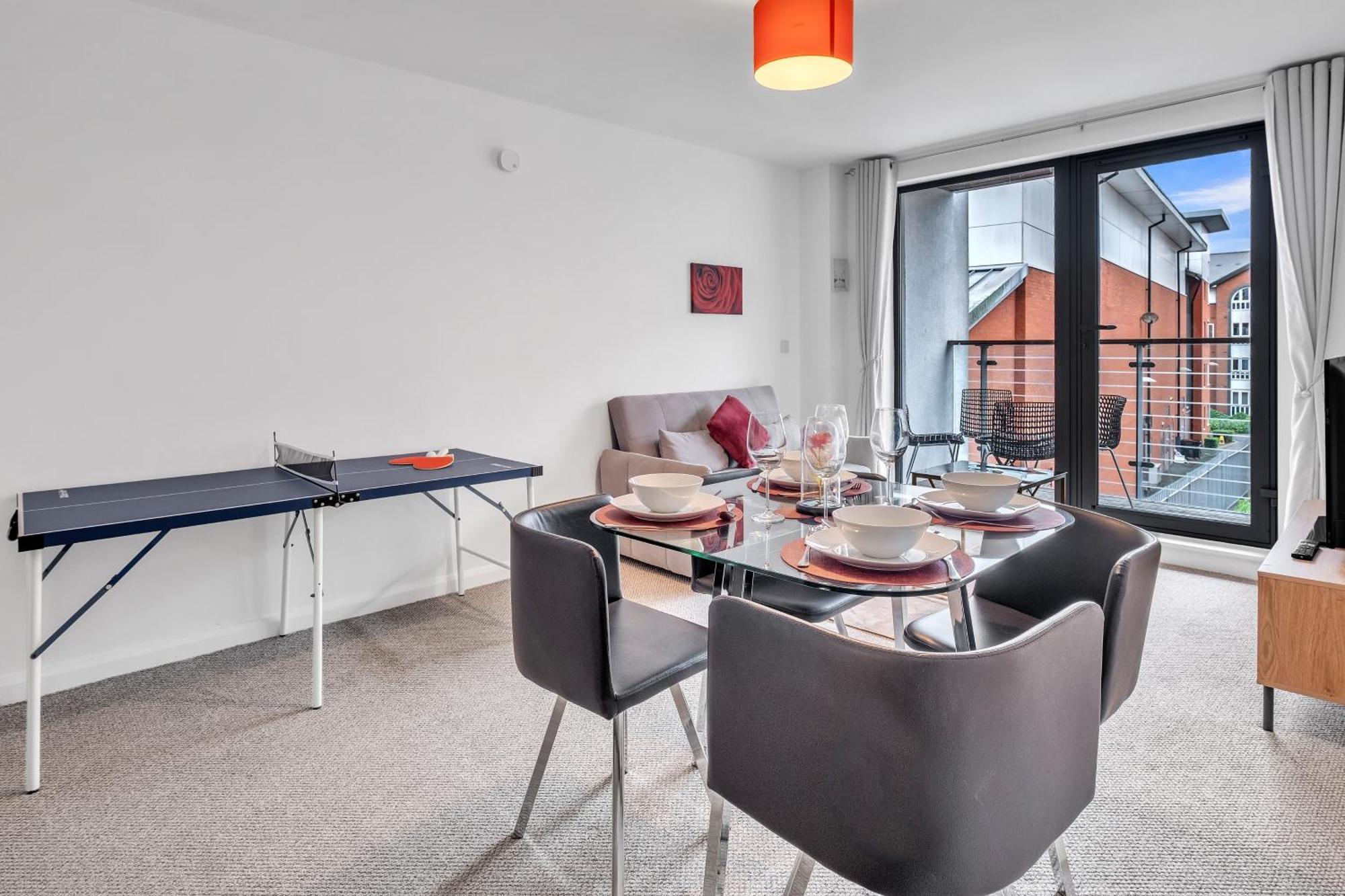 Central Suite Near Mailbox, King Bed, Ping Pong, Netflix, Sleeps 4 Бирмингам Екстериор снимка